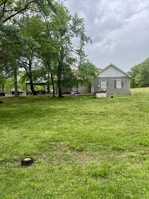 7526 Johnny Crow Rd, Lyles, TN, 37098 | Card Image