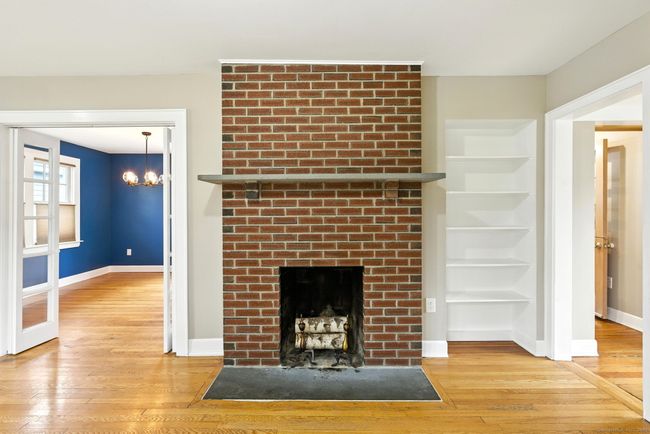 11 Middletown Ave, House other with 3 bedrooms, 2 bathrooms and null parking in Wethersfield CT | Image 6