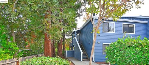 648 Fig Tree Ln, Martinez, CA, 94553-4187 | Card Image