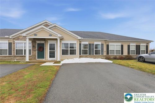 2022 Mercer Way, Forks Twp, PA, 18040-8488 | Card Image