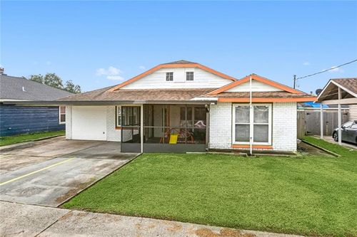 42 Cynthia St, Westwego, LA, 70094-2192 | Card Image