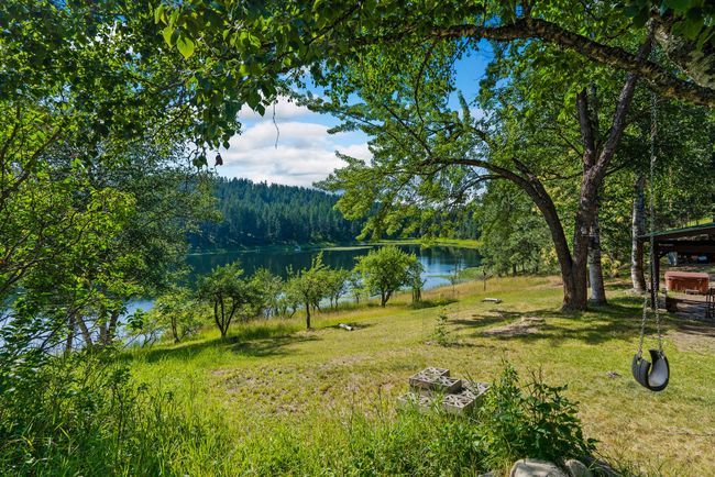 Fruit trees & lake views | Image 46