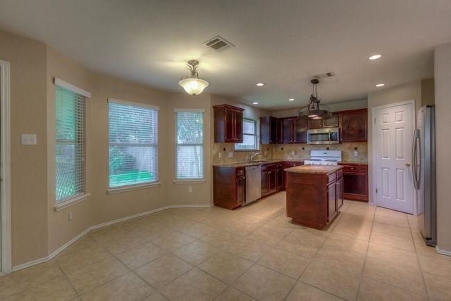 3514 Ruby Red Dr, House other with 4 bedrooms, 3 bathrooms and 4 parking in Austin TX | Image 7