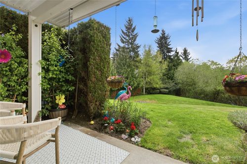 b103-23009 Lakeview Dr, Mountlake Terrace, WA, 98043-2381 | Card Image