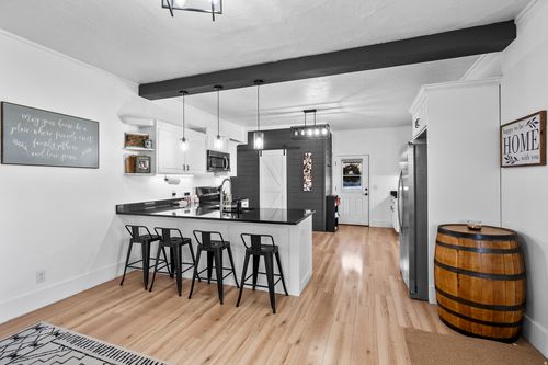 246 E 100 N, Coalville, UT, 84017-9776 | Card Image