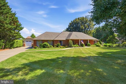 7828 Country Club Ln, CHESTERTOWN, MD, 21620-4741 | Card Image