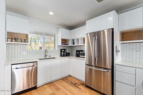 144-4701 N 68th St, Scottsdale, AZ, 85251-2018 | Card Image