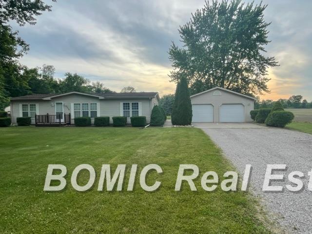 Rookway Rd, Bridgeport, MI 48722