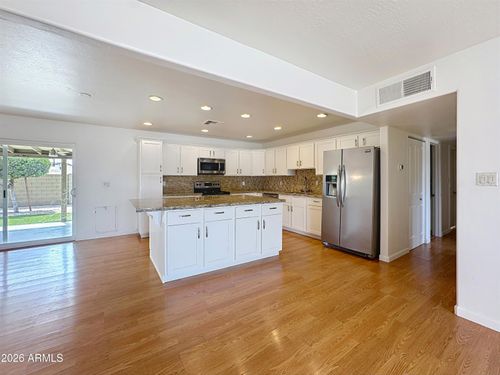 2218 N 81st St, Scottsdale, AZ, 85257-2805 | Card Image