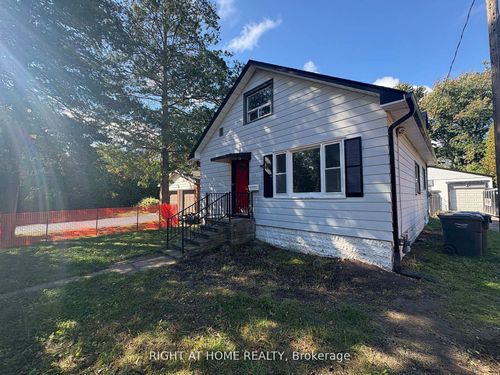 779 Indian Rd, Mississauga, ON, L5H1R4 | Card Image