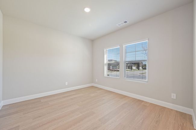 Photo is not of the actual home, but is an inspirational photo of builder’s model home and may depict options, furnishings, and/or decorator features that are not included. | Image 15