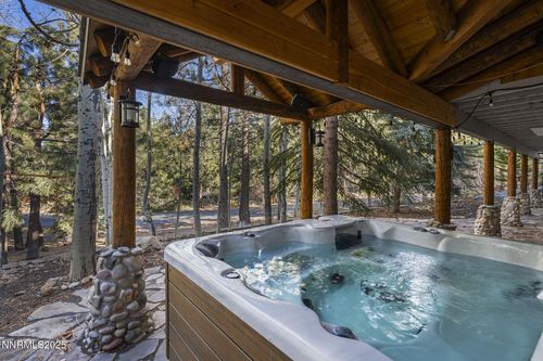 50 Sunridge Dr, Reno, NV, 89511-8727 | Card Image