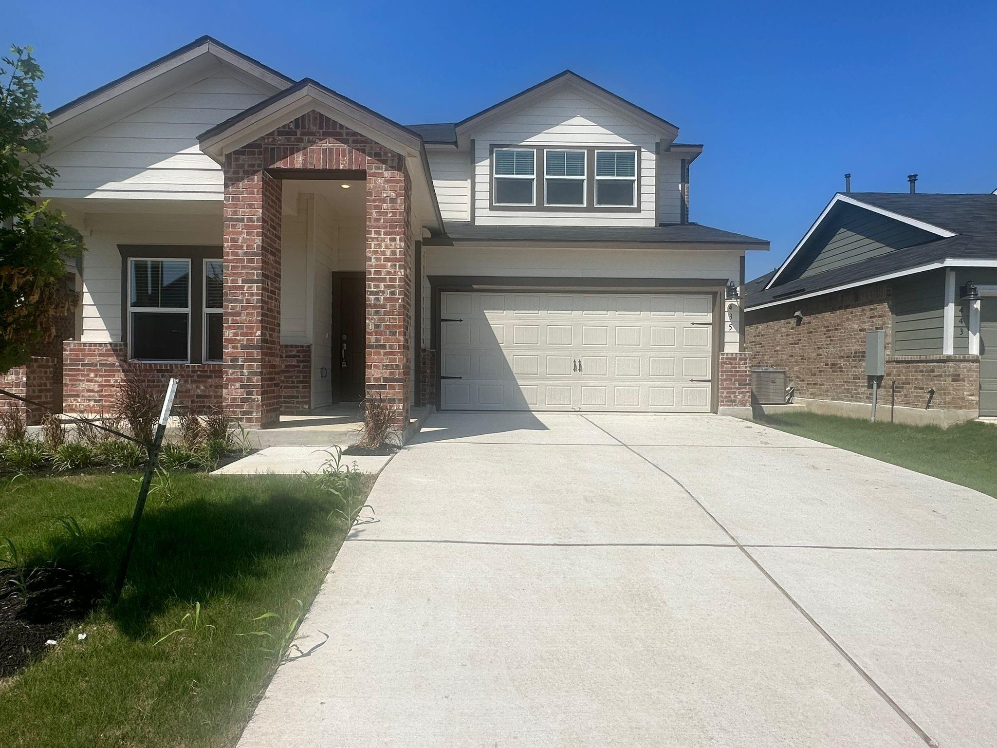 Residential Lease in Kyle 3