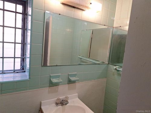 200 W 139th St, New York, NY, 10030-2120 | Card Image