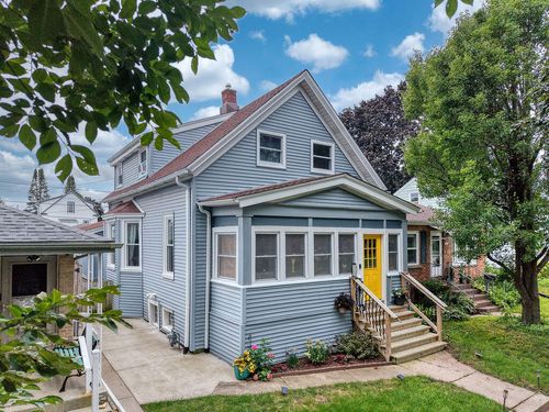 3651 E Van Norman Ave, Cudahy, WI, 53110-1118 | Card Image