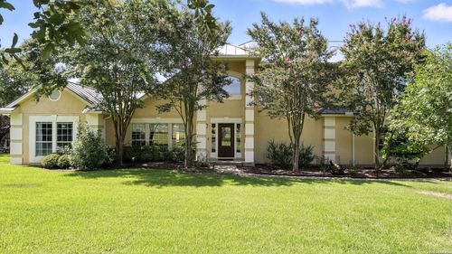 731 Vista Rdg, Canyon Lake, TX, 78133-5450 | Card Image