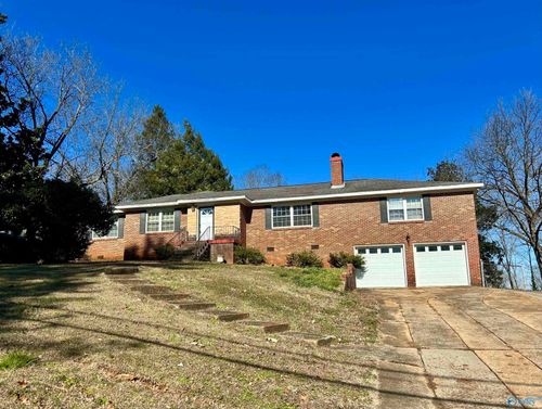 2432 Scenic Dr, Gadsden, AL, 35904-3273 | Card Image