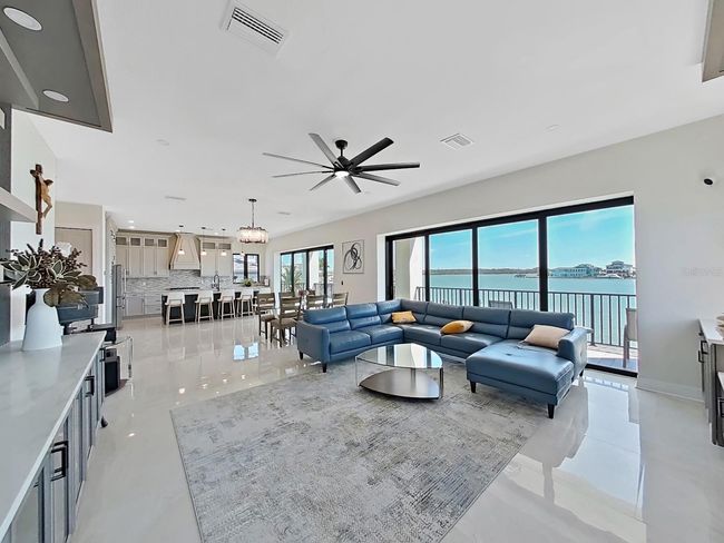 882 Bay Point Dr, House other with 5 bedrooms, 6 bathrooms and null parking in MADEIRA BEACH FL | Image 16