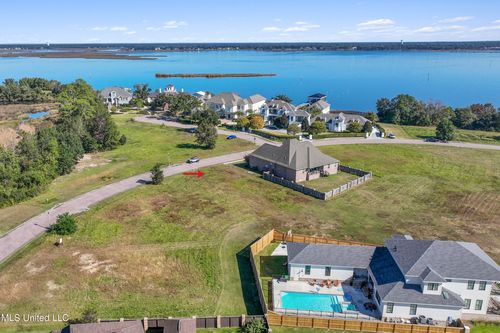 414 Goose Pointe Blvd, Biloxi, MS, 39531-6400 | Card Image