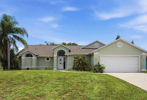 107 Keystone Dr, Sebastian, FL, 32958-6935 | Card Image