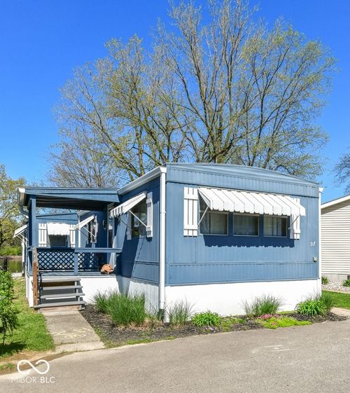 37 Blue Water Dr, Cicero, IN, 46034-9292 | Card Image