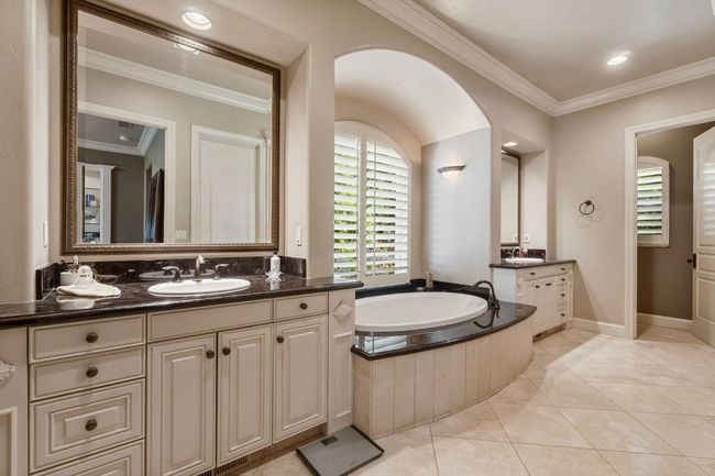 21788 Brighton Crest Dr, House other with 5 bedrooms, 0 bathrooms and null parking in Friant CA | Image 26