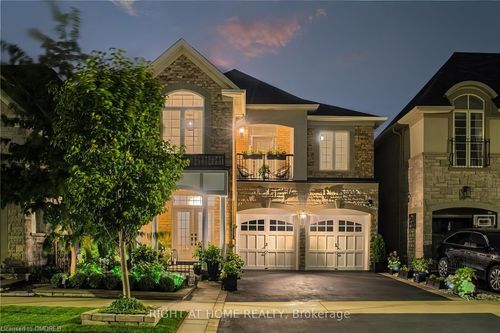 3342 Moses Way, Burlington, ON, L7M0L5 | Card Image