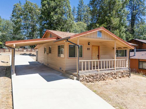 81 Hawthorne St, Weaverville, CA, 96093-8085 | Card Image