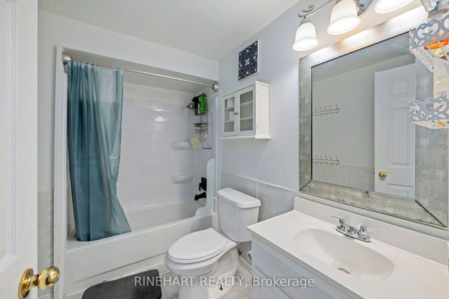 58 Sunrise Cres, House other with 5 bedrooms, 2 bathrooms and 2 parking in London ON | Image 23