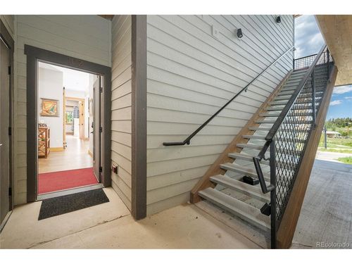 b102-40 Springview Ln, Fraser, CO, 80442-5179 | Card Image