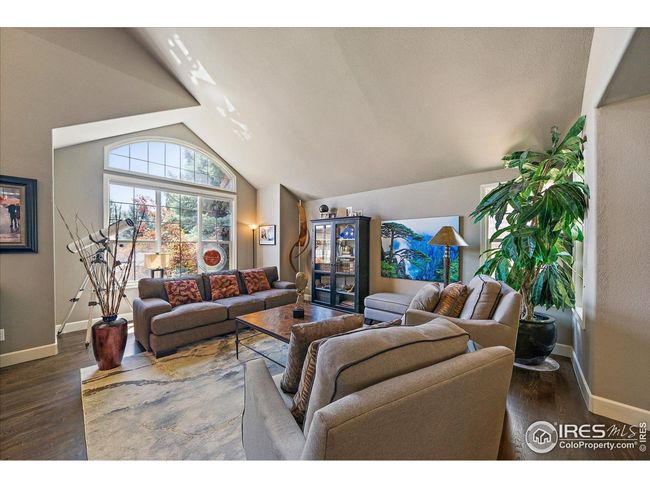 9459 Oakbrush Way, House other with 4 bedrooms, 3 bathrooms and null parking in Lone Tree CO | Image 5