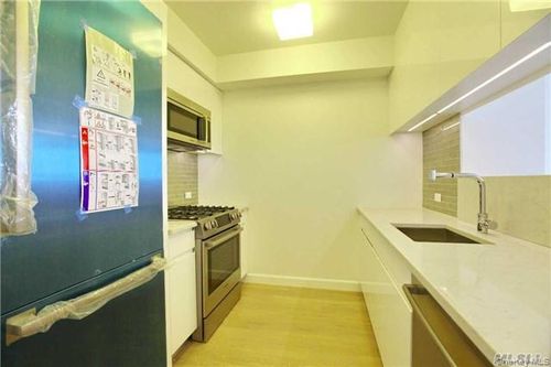 12l-13835 39th Ave, Flushing, NY, 11354 | Card Image