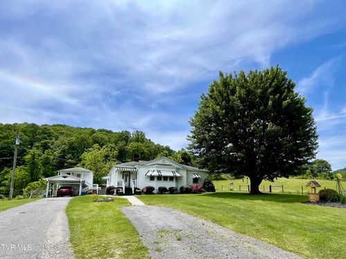 257 Williams St, Bluefield, VA, 24605-8652 | Card Image