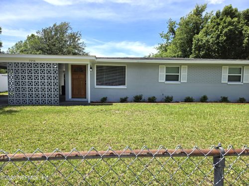 7056 Sonora Dr N, Jacksonville, FL, 32244-1751 | Card Image