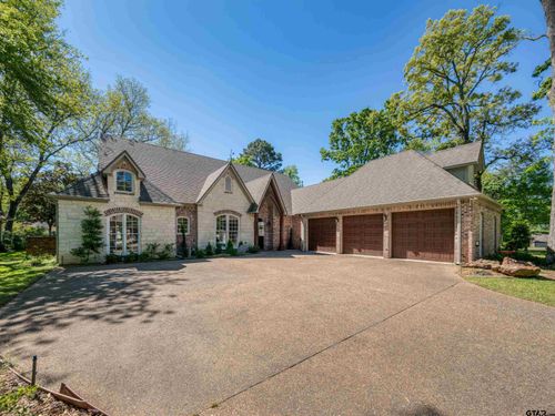 102 Dogwood Lakes Cir, Bullard, TX, 75757-8805 | Card Image