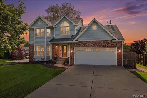7224 Winbert Drive, Wheatfield, NY, 14120 | Card Image