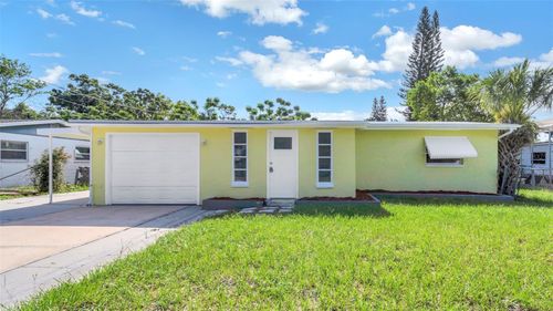 13330 Palmera Vista Dr, RIVERVIEW, FL, 33579-3502 | Card Image