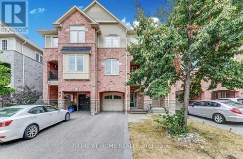 23 Linnell St, Ajax, ON, L1Z0K9 | Card Image