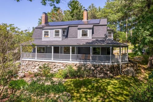 7 Emily Ln, Gloucester, MA, 01930-5212 | Card Image