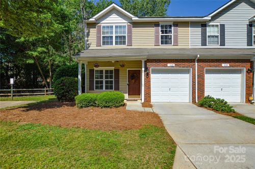 1113 Geyser Ct, Fort Mill, SC, 29715-6477 | Card Image