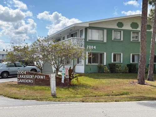 4-2004 Lake Osborne Dr, Lake Worth Beach, FL, 33461-5690 | Card Image