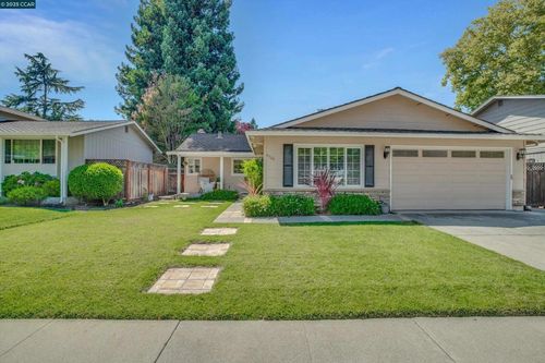 4504 Muirwood Dr, Pleasanton, CA, 94588-4300 | Card Image