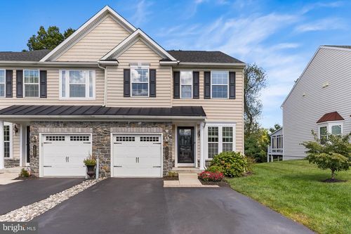 1263 Derry Ln, WEST CHESTER, PA, 19380-4060 | Card Image