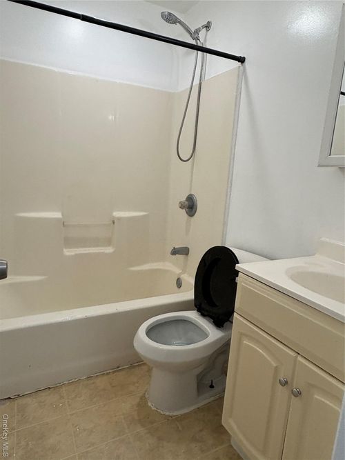 56-200 Fosler Rd, Highland, NY, 12528-2241 | Card Image