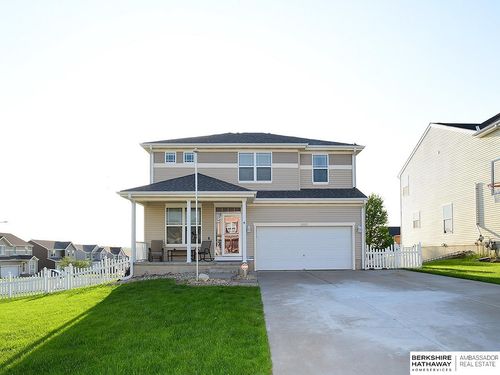 8403 S 65th St, Papillion, NE, 68157-2178 | Card Image