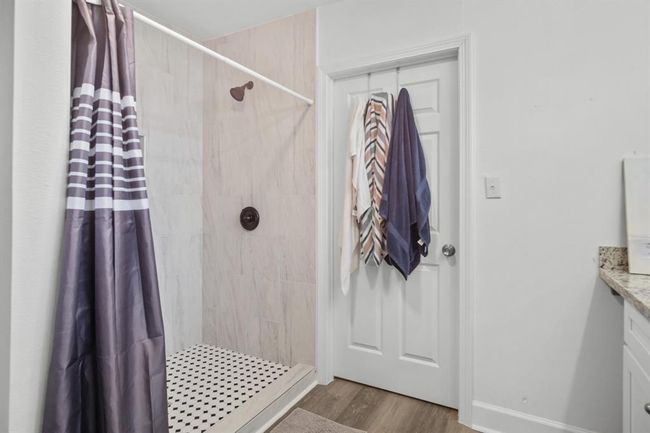 227 Hale, House other with 3 bedrooms, 2 bathrooms and 4 parking in Winnie TX | Image 32