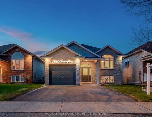 375 St Lawrence Dr, Welland, ON, L3C7H7 | Card Image