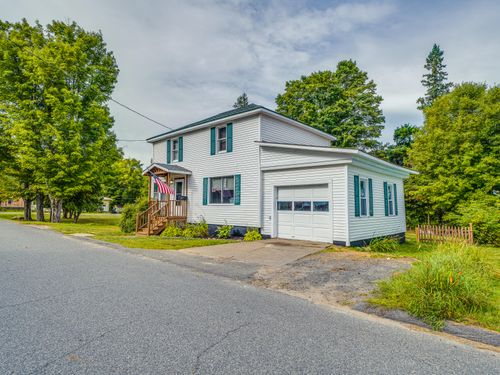 21 Mclaughlin Ave, Tupper Lake, NY, 12986-1917 | Card Image