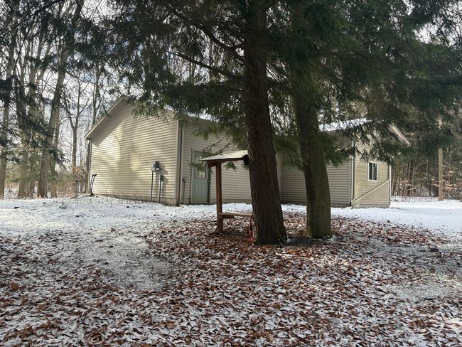 8632 W Blanchard Rd, House other with 7 bedrooms, 3 bathrooms and null parking in Blanchard MI | Image 14