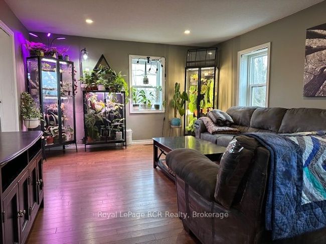 280 Concession 10 E, House other with 4 bedrooms, 1 bathrooms and 10 parking in Cargill ON | Image 8